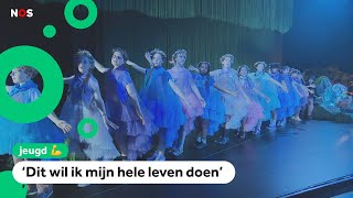 Download Lagu Duitse kinderen spelen mee in opera MP3 Download Lagu Duitse kinderen spelen mee in opera MP3
