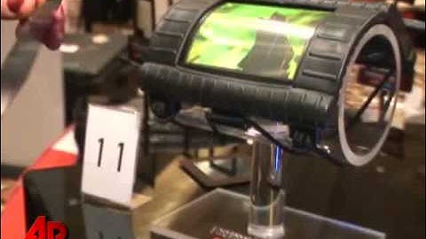 CES Gadgets: OLEDs Makes for Foldable TV