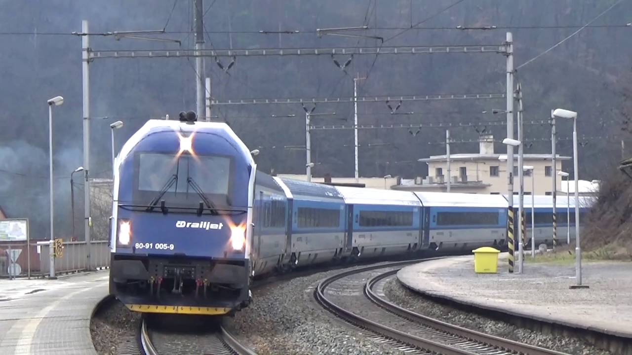 Vlaky RAILJET