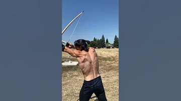 Strain Of Pulling Back The 155 Bow Archery Witcher Nerd Fitness Muscle Fantasy 