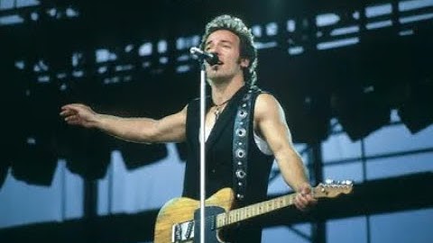 Bruce Springsteen - Live In East Berlin 1988 - Full Concert (HD Remastered | Uncut Broadcast)