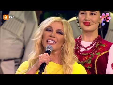 Таисия Повалий и