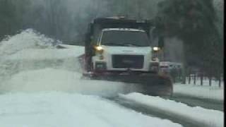 Safety Tips: Driving in the Snow