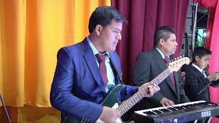 Video thumbnail of "Junto a la Cruz/ Pedro Canil y su grupo Unción en la Alabanza"