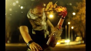 Неизвестный кинул емкость с зажигательной в окно квартиры в Челябинске Неизвестный кинул емкость с зажигательной в окно квартиры в Челябинске