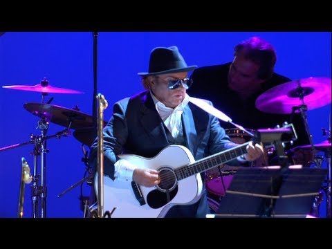 Van Morrison - Sweet Thing  (live at the Hollywood Bowl, 2008)