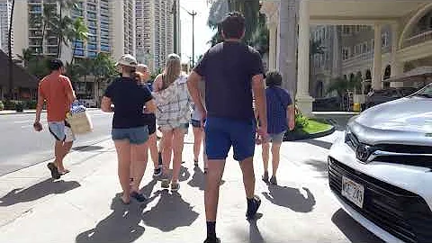 (4K) WAIKIKI HAWAII | Walking Tour | Honolulu 2022