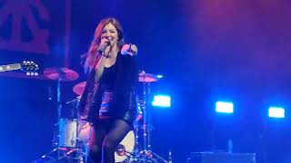 Against The Current - Blood Like Gasoline + PAT ON THE STAGE LIVE in 013 Poppodium Tilburg 1080p60