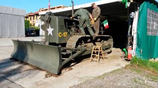 Caterpillar D7 4T - accensione con il pony motor