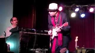 Ronnie Earl - Chitlins Con Carne 2/17/12 NYC chords