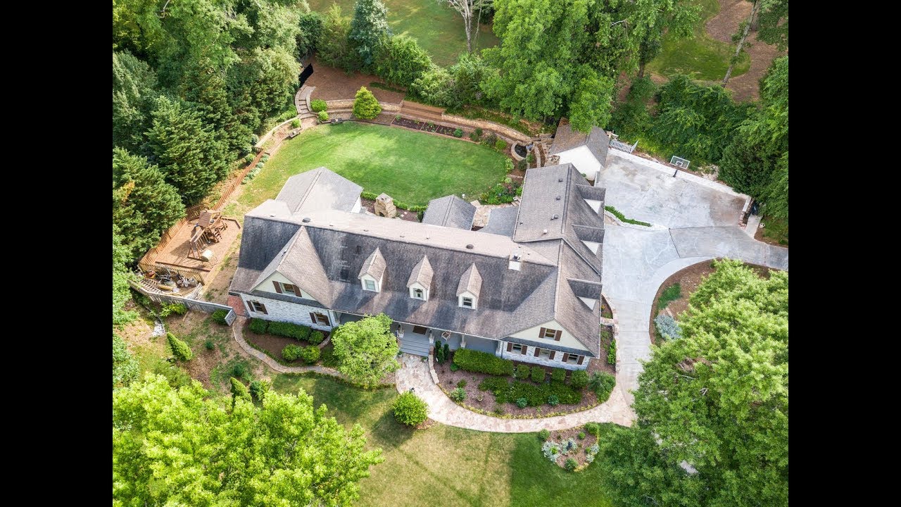 Want to live near the Marietta Square? YouTube