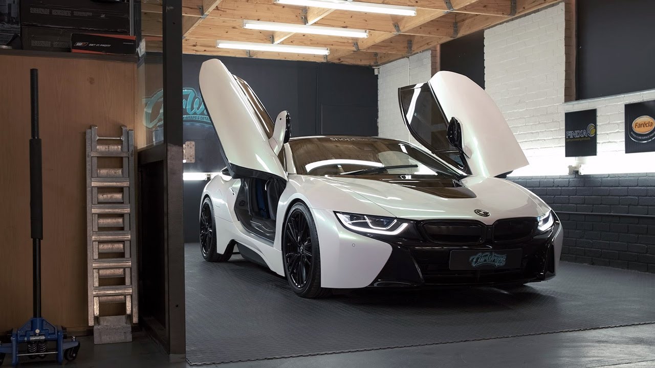 Wrapping a BMW i8 with www.carwraps.co.za