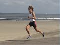 Jacky juni 2009 (pose method on Mizuno Un. 2 and barefoot)