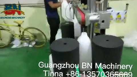 Automatic bottle liquid detergent/laundry filling capping labeling production line testing