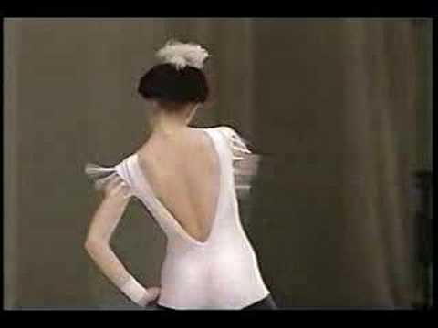 Alina Cojocaru at 15 - D'Artagnan - YouTube