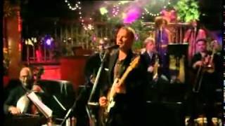 STING-ENGLISHMAN IN NEW YORK (LIVE IN ITALY 2001)