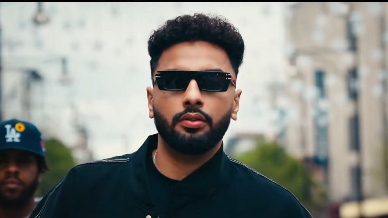 Hood famous Navaan Sandhu new song whatsapp status/Navaan Sandhu new song hood famous #status