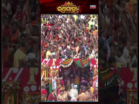 Ratha Jatra 2026: Puri Bada Danda Shakes As Lord Balabhadra Begins His Grand Journey!
