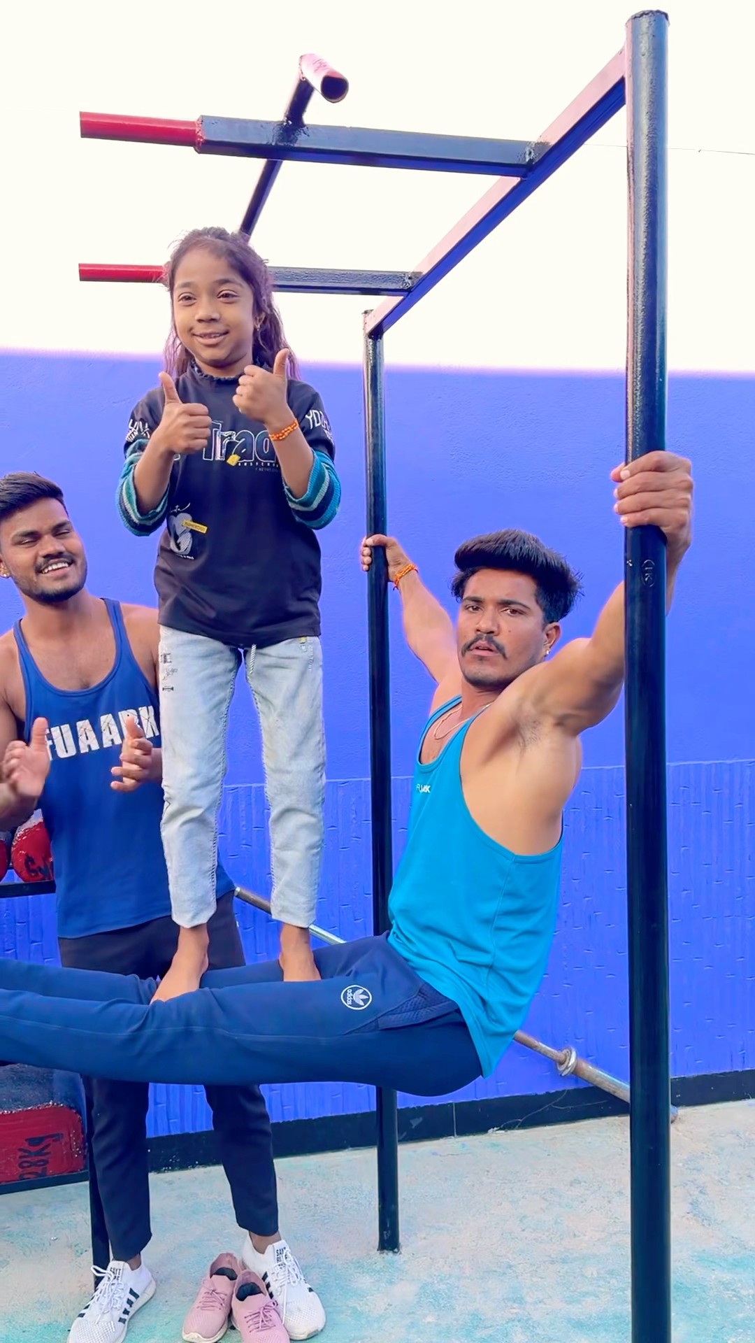 Who can do this? ??? #shortvideo #funnyvideo #funny