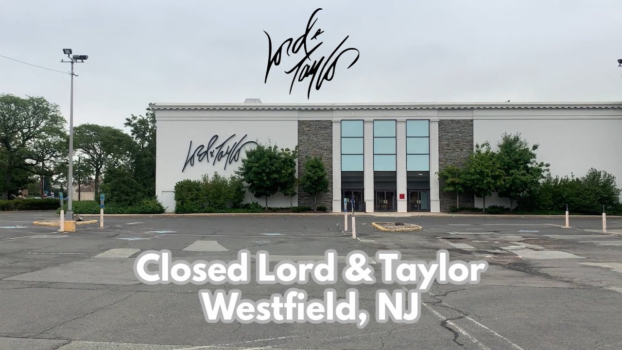 Lord & Taylor Locks Its Doors For The Last Time, After 195 Years