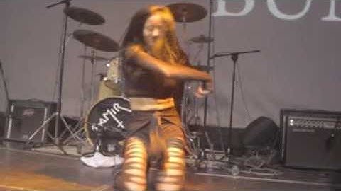 King Size plays Beat it Michael Jackson cover Mixer House 23  24 12 2016