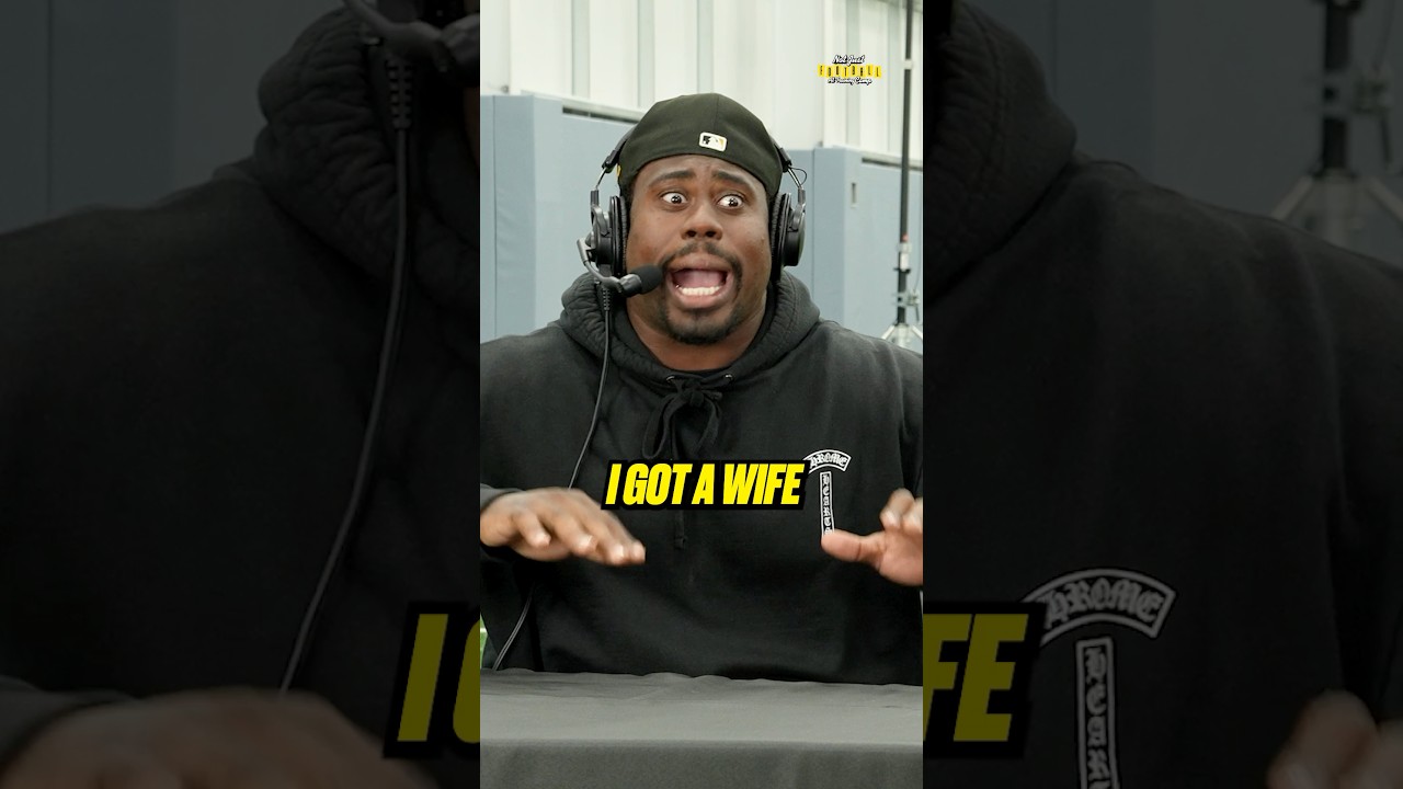 He nearly had a heart attack until he realized 😭🤣#nfl #viral #funny #steelers