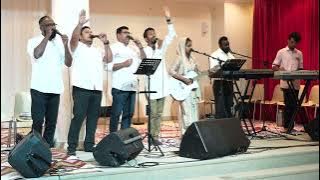 പാടും ഞാൻ പരമേശനു സതതം - എന്റെ * Paadum njan parameshanu sathatham * Lyrics * Malayalam Christian