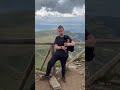Ученик от Русе развълнува с гайдата си посетителите на Рилските езера Ученик от Русе развълнува с гайдата си посетителите на Рилските езера
