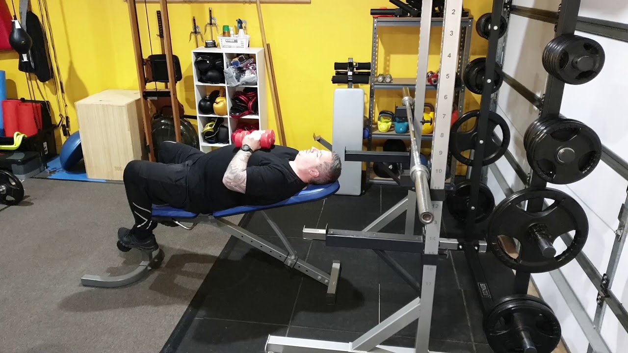 Incline Bench Dumbbell Flyes - YouTube