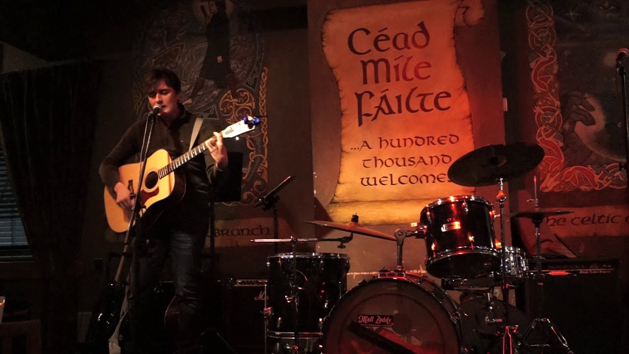 Don't Bring Me Down | Acoustic Live Performance | SonicMTD