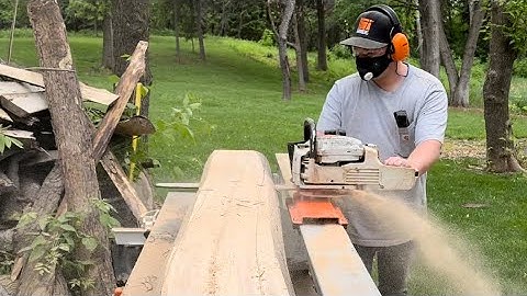 Chainsaw milling a beautiful Spalted Maple log! Logosol F2+