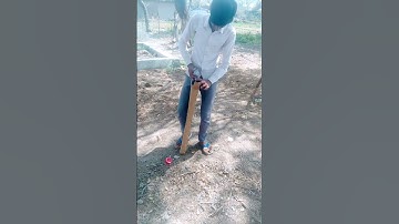 Thumbnail of The boss cricket bat #Under500