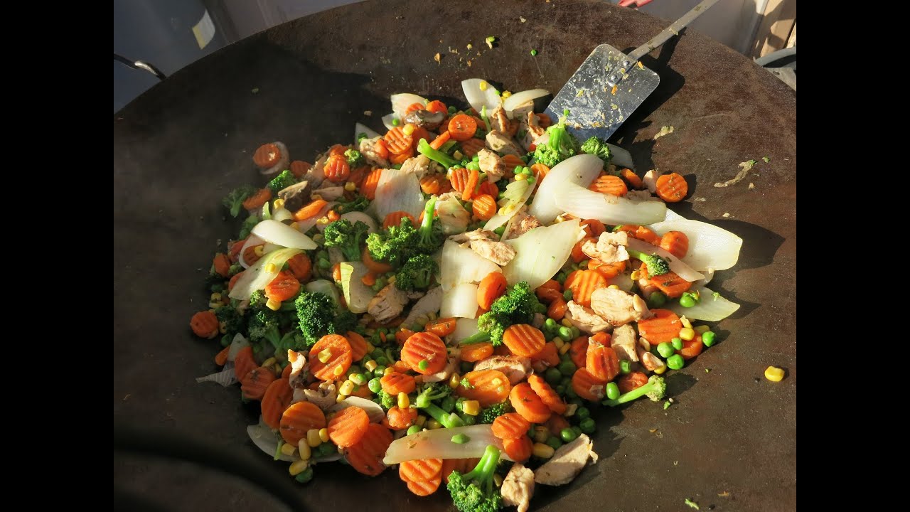 How to use a Cowboy BBQ. A cowboy wok meal. YouTube