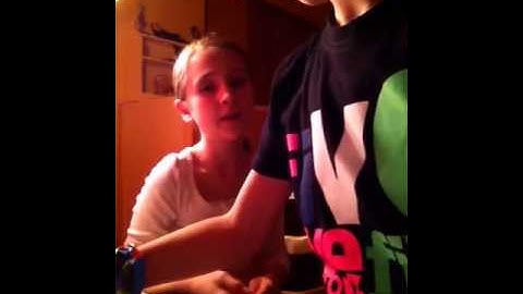 Duct Tape Phone/iPod case :)