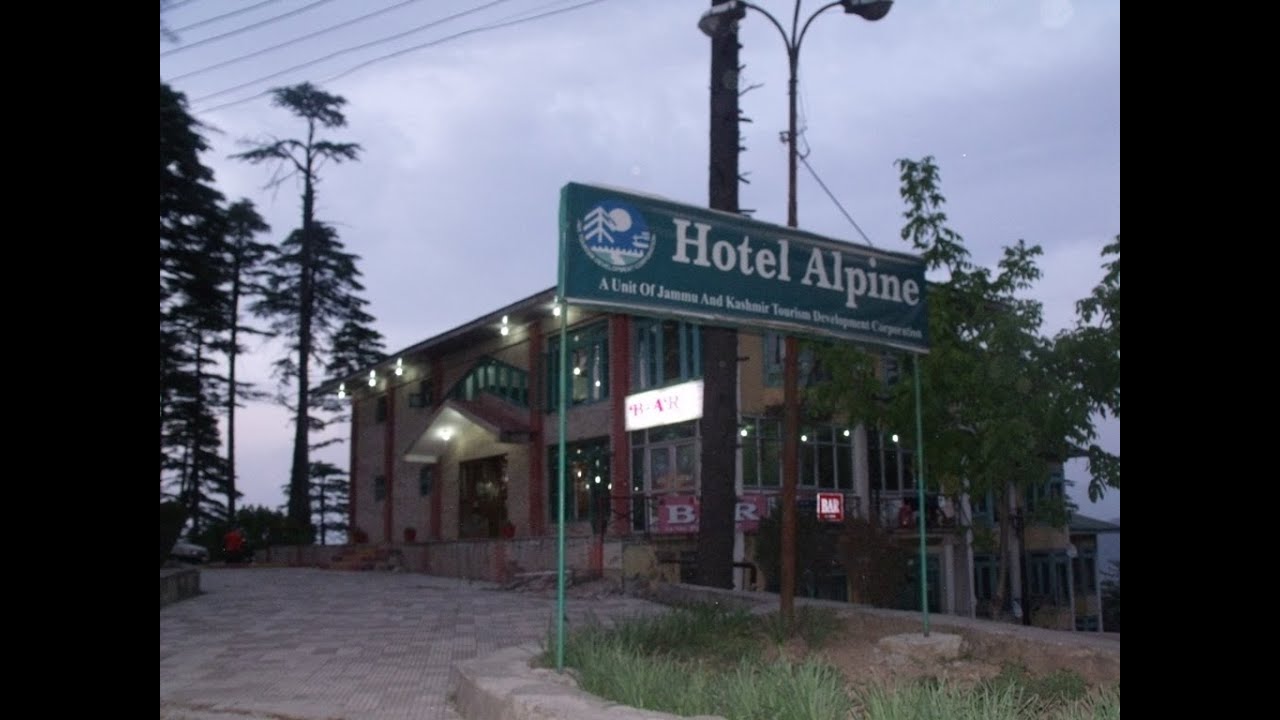 Luxury Jktdc Hotel Alpine At Patnitop Jammu India Luxury Jktdc Hotel Alpine At Patnitop Jammu India Hotels You