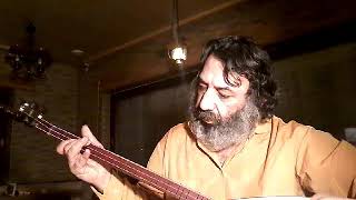 Yüce Dagbasinda Yol Katar Katar