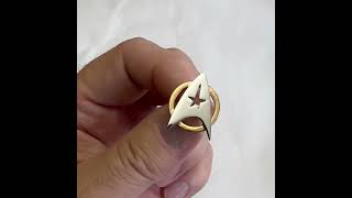 Lapel Pin Star Trek Officer Badge Silver Gold Trim Enamel Pin Backing #startrek #lapelpin #trekkies
