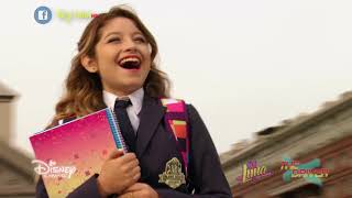 Luna (Karol Sevilla) Canta  "Soy Yo" en el Parque | Clip Musical [HD]