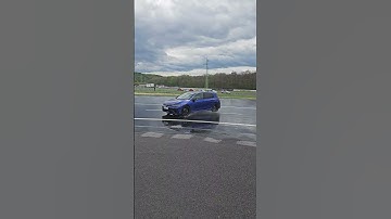 Thumbnail of Drifting the Volkswagen Golf R with Torque Splitter
