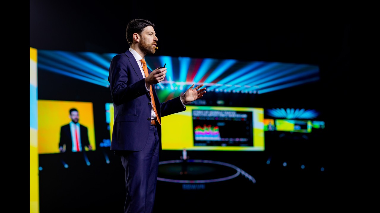 BOI Media & IK Group: Ghi Dấu Ấn Chuyên Nghiệp Tại Sự Kiện "The Year Ahead 2026" - Bloomberg Businessweek Vietnam