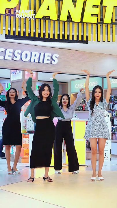 Matahari boleh bersinar terik, tapi kamu tetap yang paling menarik😝 #planetgadget #dancetiktok #fyp