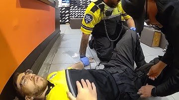 17 Year Old Shoots Security Guard