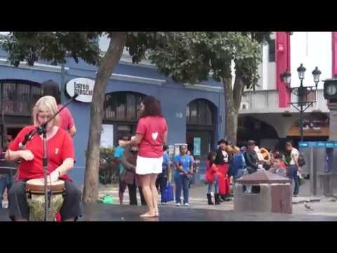 Vidéo: Gare routière Coca-Cola à San José, Costa Rica