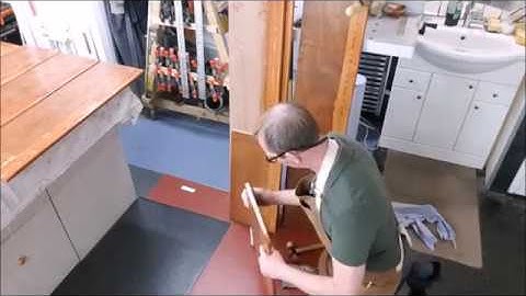 Building an Antique Bookcase part 11