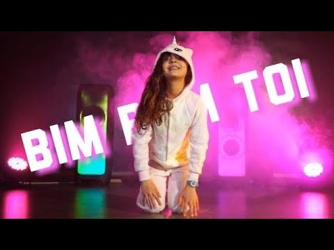 Carla bim bam. BIM Bam toi Carla Жанр. BIM Bam toi обложка.