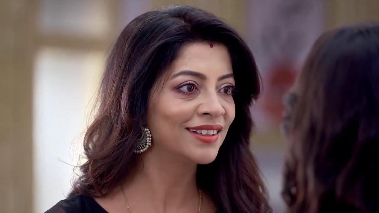 Parineeta - পারুলকে কী উপহার দিল পিসিমণি ?