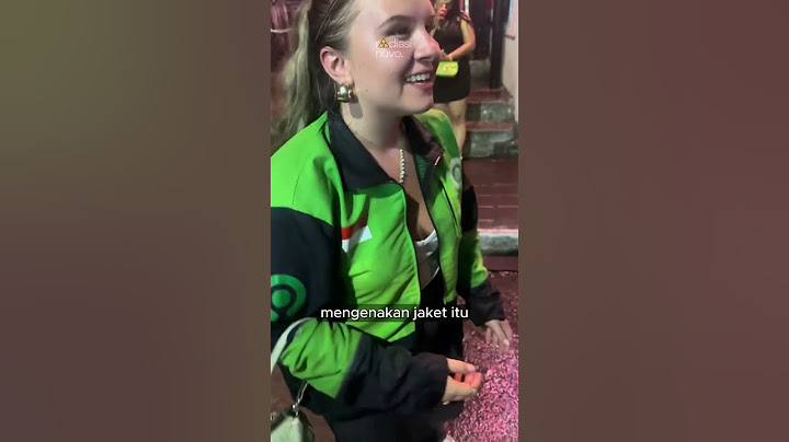 Para Bule di Indonesia Banyak Pakai Jaket OJOL #Shorts