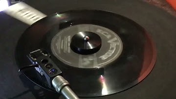 Perry Como- Round and Round (1957)