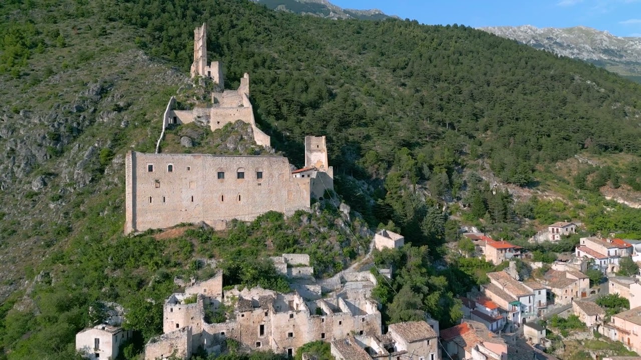 Roccacasale (AQ) 4K-UHD - DJI Mini3 Pro, D-Cinelike 10bit, No Luts (+saturazione e contrasto -green)