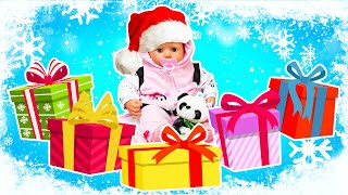 Baby Annabell doll opens presents. Baby born doll videos for kids. Toys &amp; dolls videos for kids.